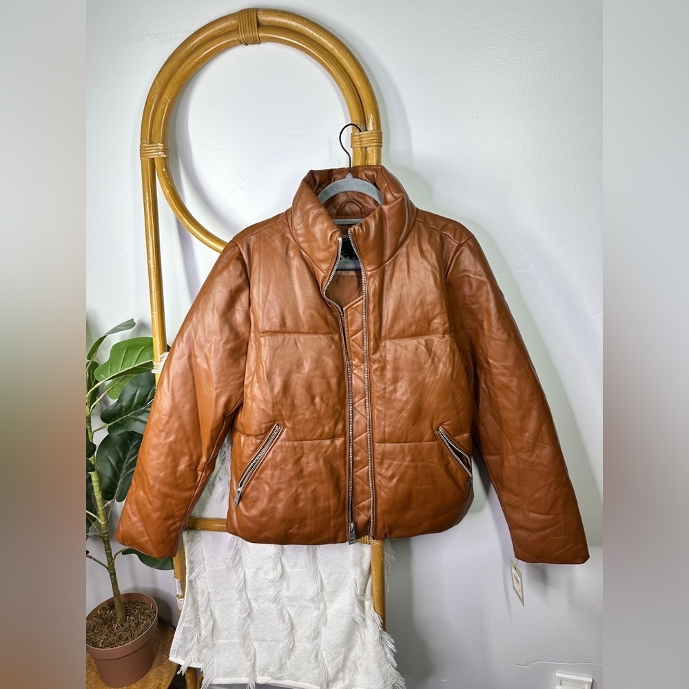 NWT Levi’s Brown Faux Leather Puffer Coat sz M